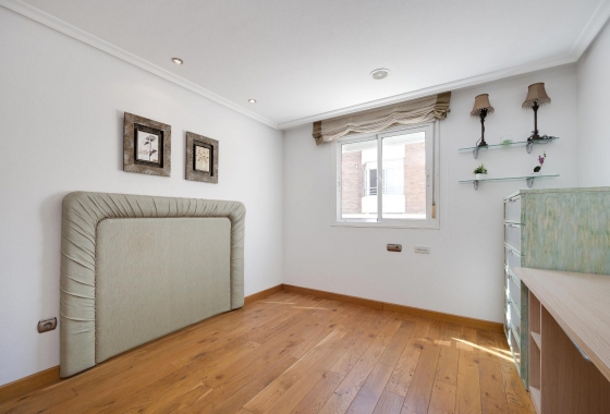 Resale - Penthouse - Torrevieja - Acequion