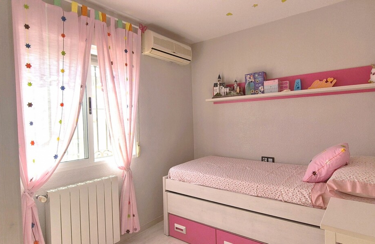 Resale - Semi-detached - Orihuela Costa - Costa Blanca