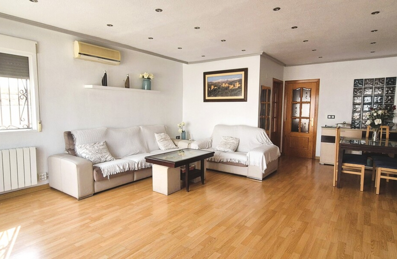 Resale - Semi-detached - Orihuela Costa - Playa Flamenca