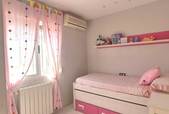 Resale - Semi-detached - Orihuela Costa - Playa Flamenca