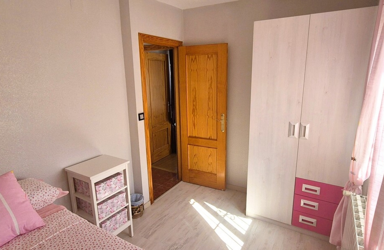 Resale - Semi-detached - Orihuela Costa - Playa Flamenca
