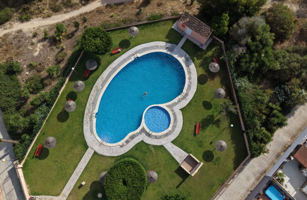 Resale - Semi-detached - Orihuela Costa - Playa Flamenca