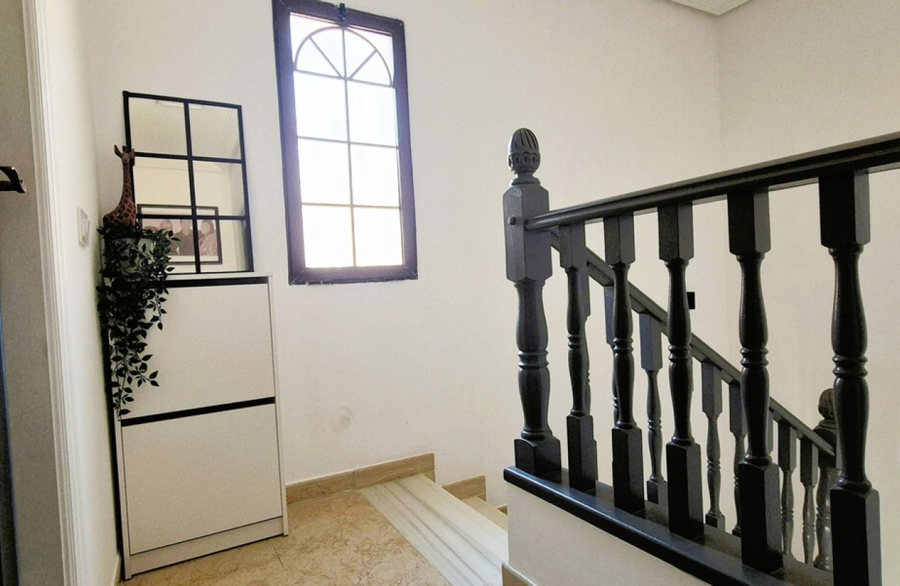 Resale - Villa - Blue Lagoon - Costa Blanca