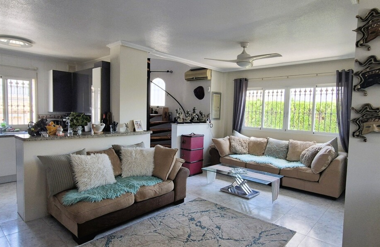 Reventa - Villa - Orihuela Costa - Costa Blanca