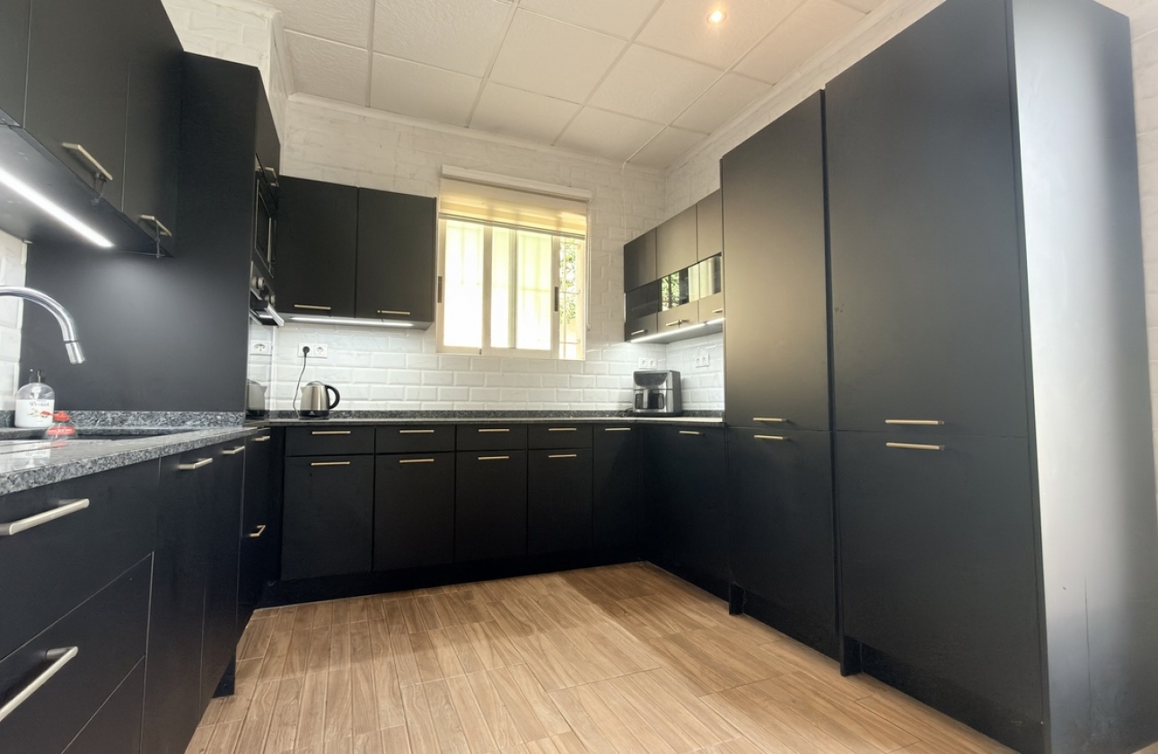 Reventa - Villa - Orihuela Costa - Villamartín