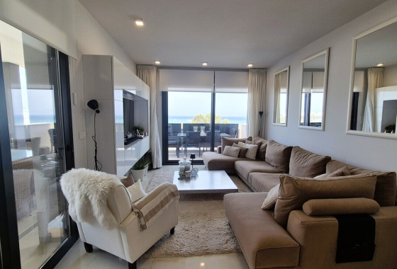 Resale - Apartment - Orihuela Costa - Costa Blanca