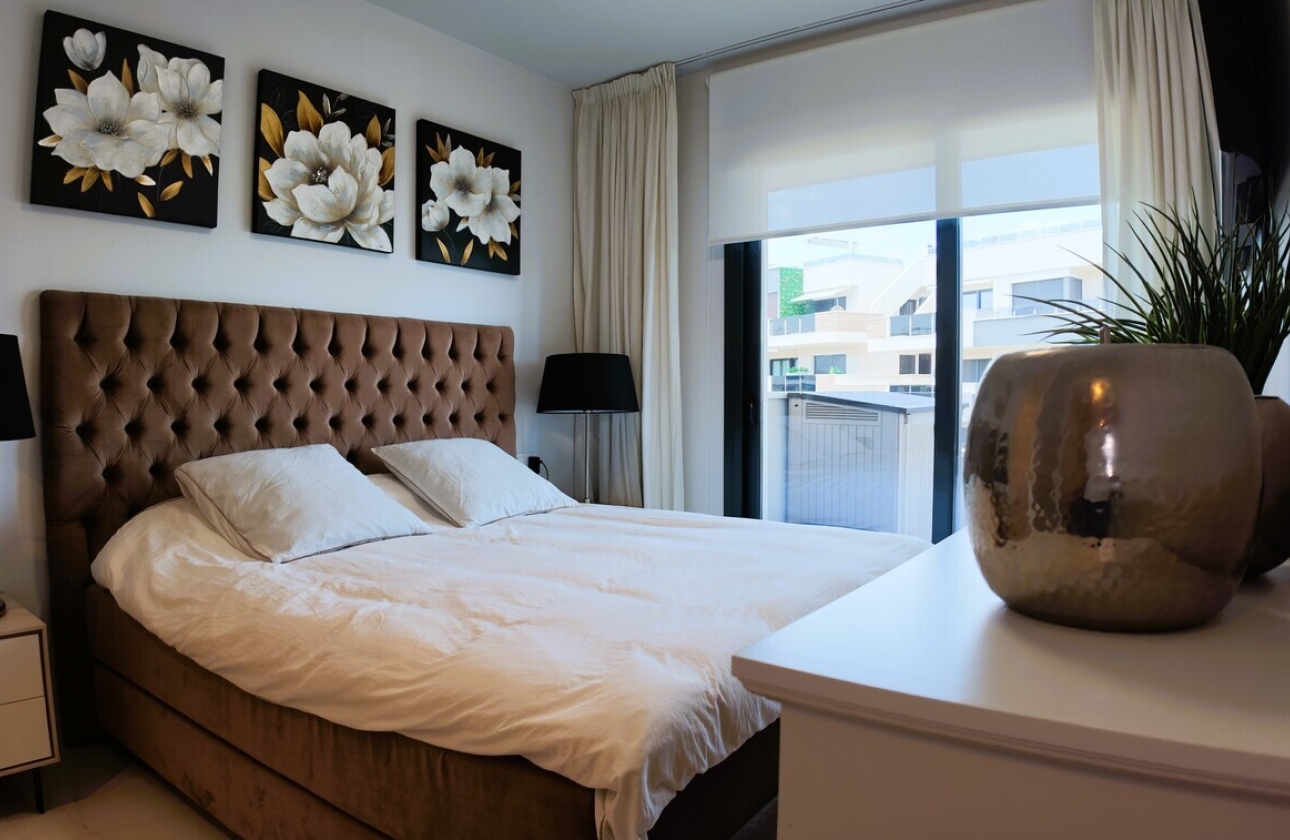 Resale - Apartment - Orihuela Costa - Costa Blanca