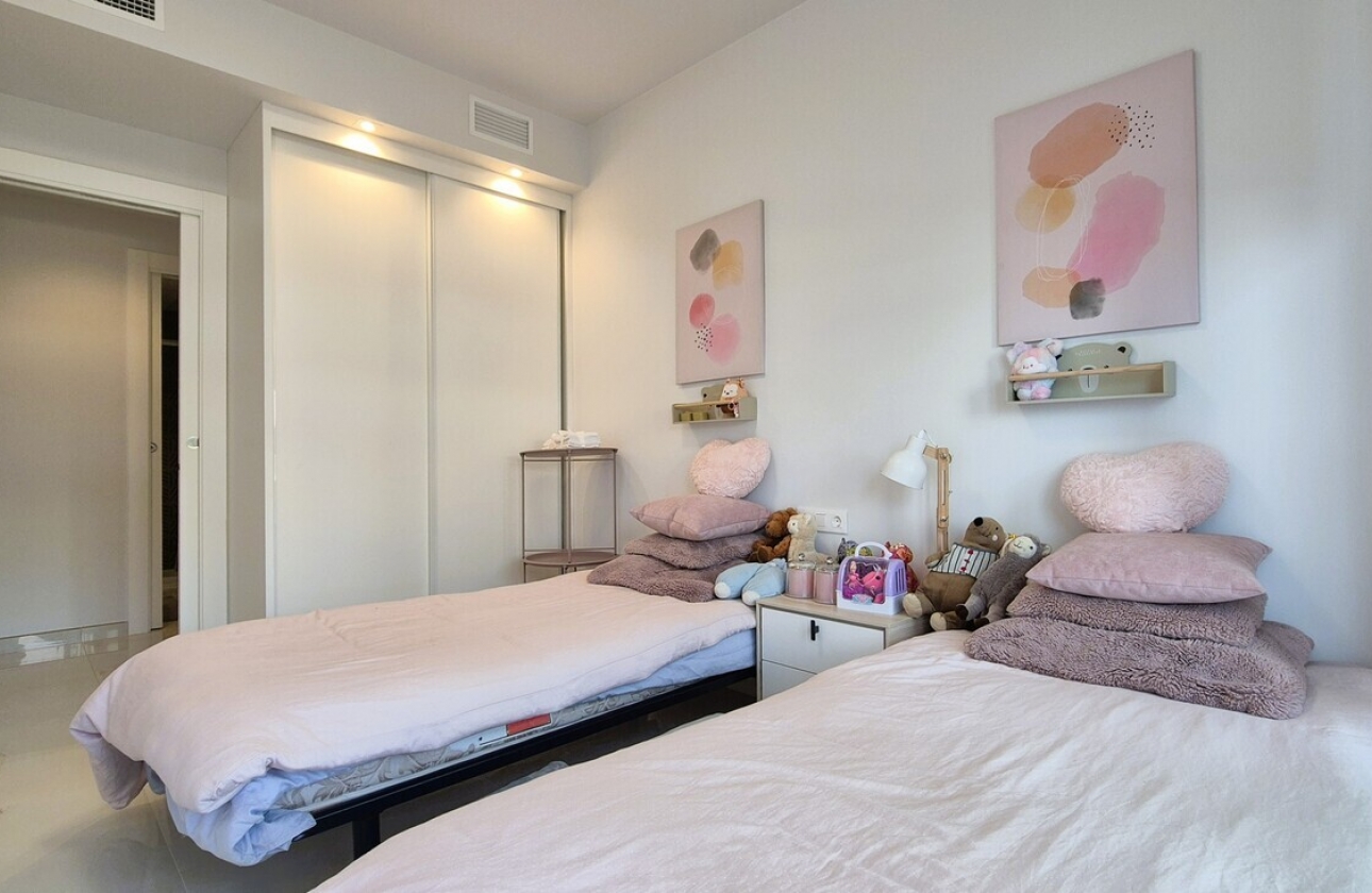 Resale - Apartment - Orihuela Costa - Costa Blanca