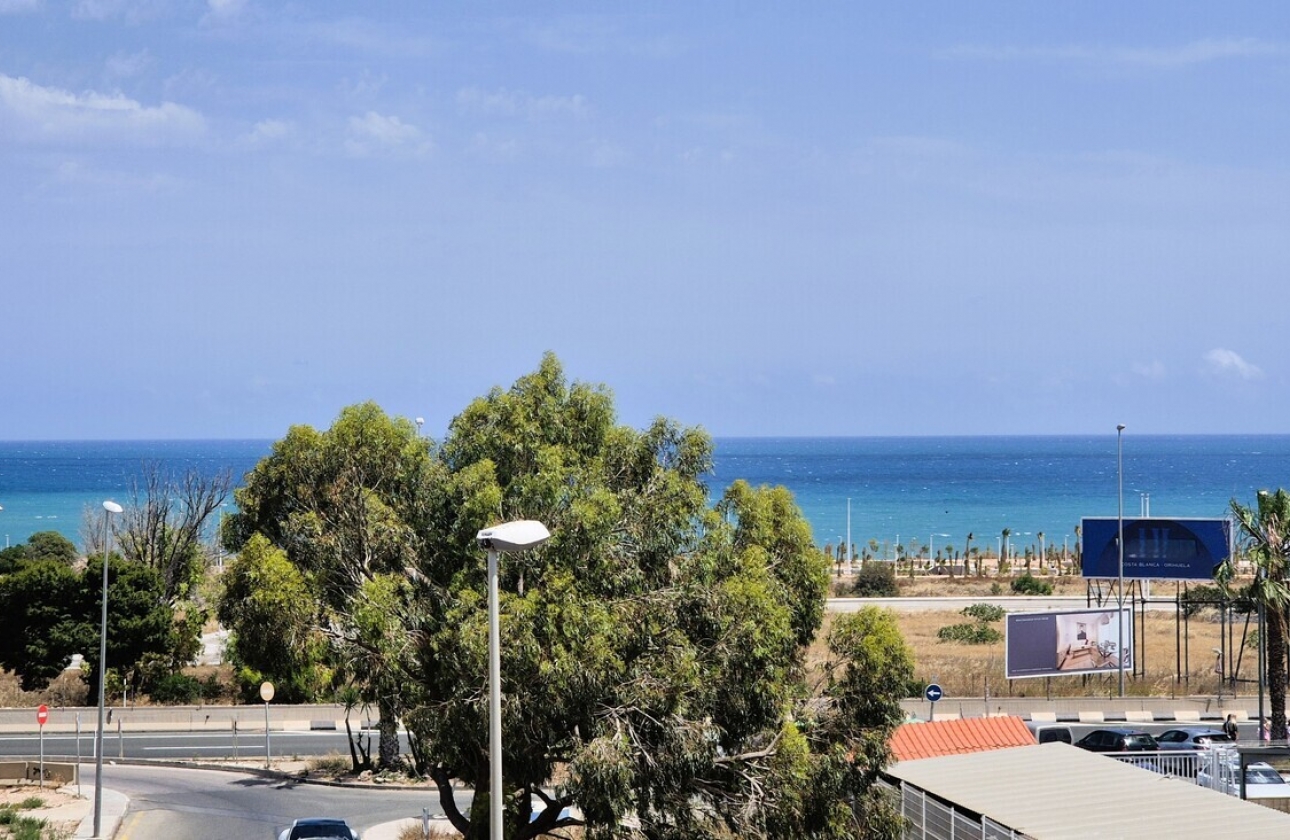 Resale - Apartment - Orihuela Costa - Costa Blanca