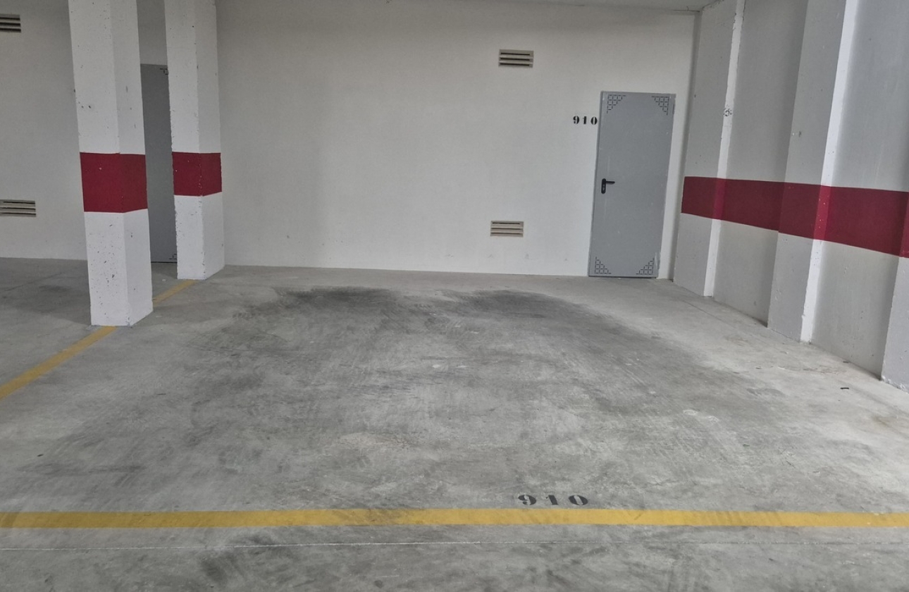 Resale - Apartment - Orihuela Costa - Costa Blanca