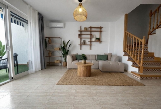 Resale - Townhouse - Orihuela Costa - Campoamor