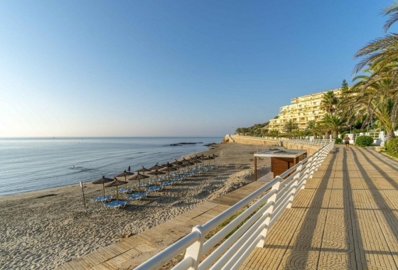 Resale - Townhouse - Orihuela Costa - Campoamor
