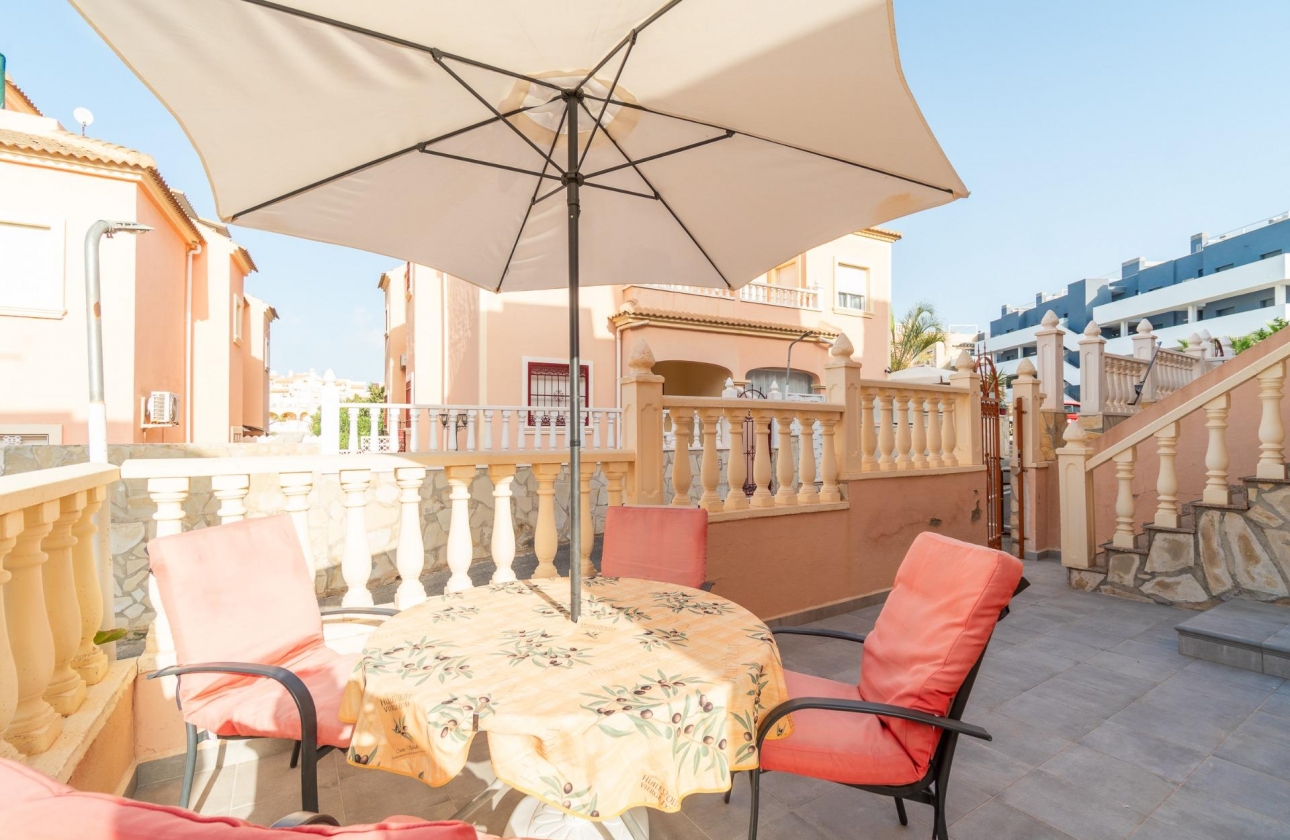Rynek wtórny - Szeregowiec - Orihuela Costa - Playa Flamenca