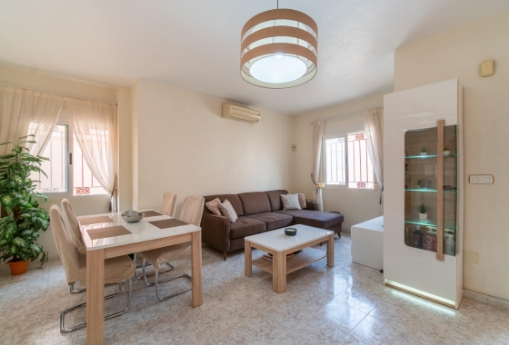 Rynek wtórny - Szeregowiec - Orihuela Costa - Playa Flamenca