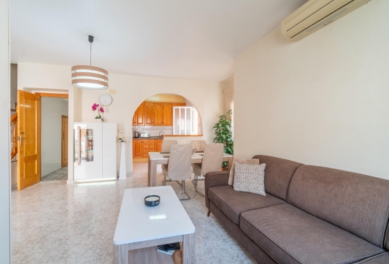 Rynek wtórny - Szeregowiec - Orihuela Costa - Playa Flamenca