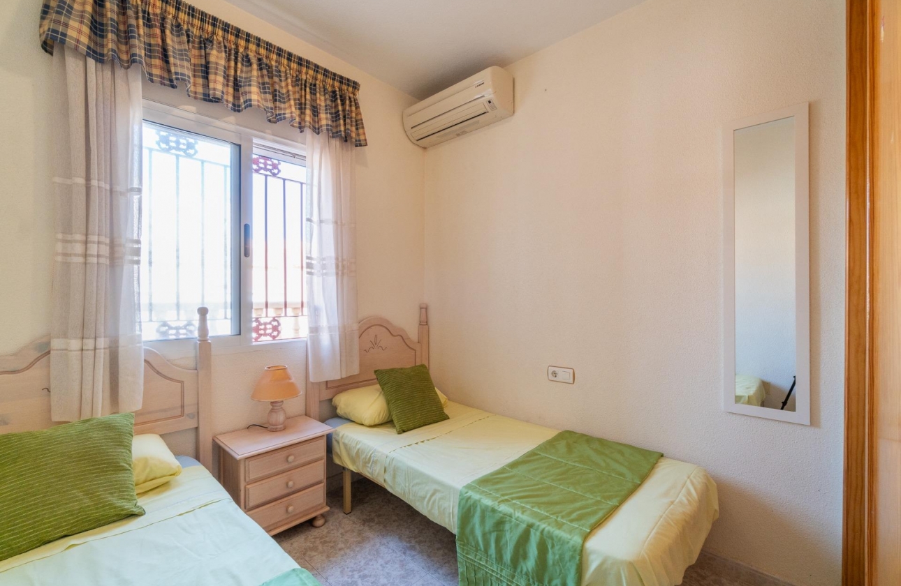 Rynek wtórny - Szeregowiec - Orihuela Costa - Playa Flamenca