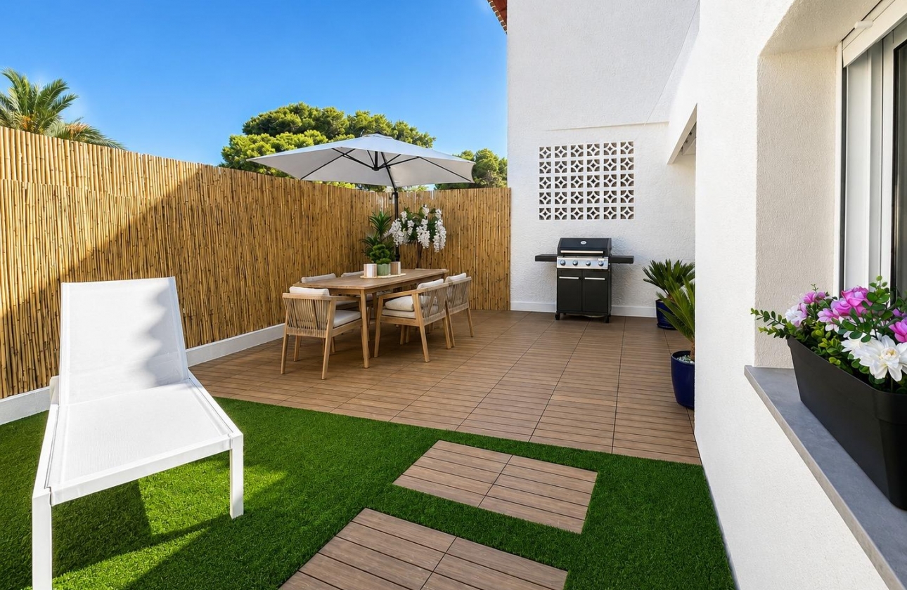 Resale - Semi-detached - Orihuela Costa - Punta Prima