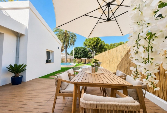 Resale - Semi-detached - Orihuela Costa - Punta Prima