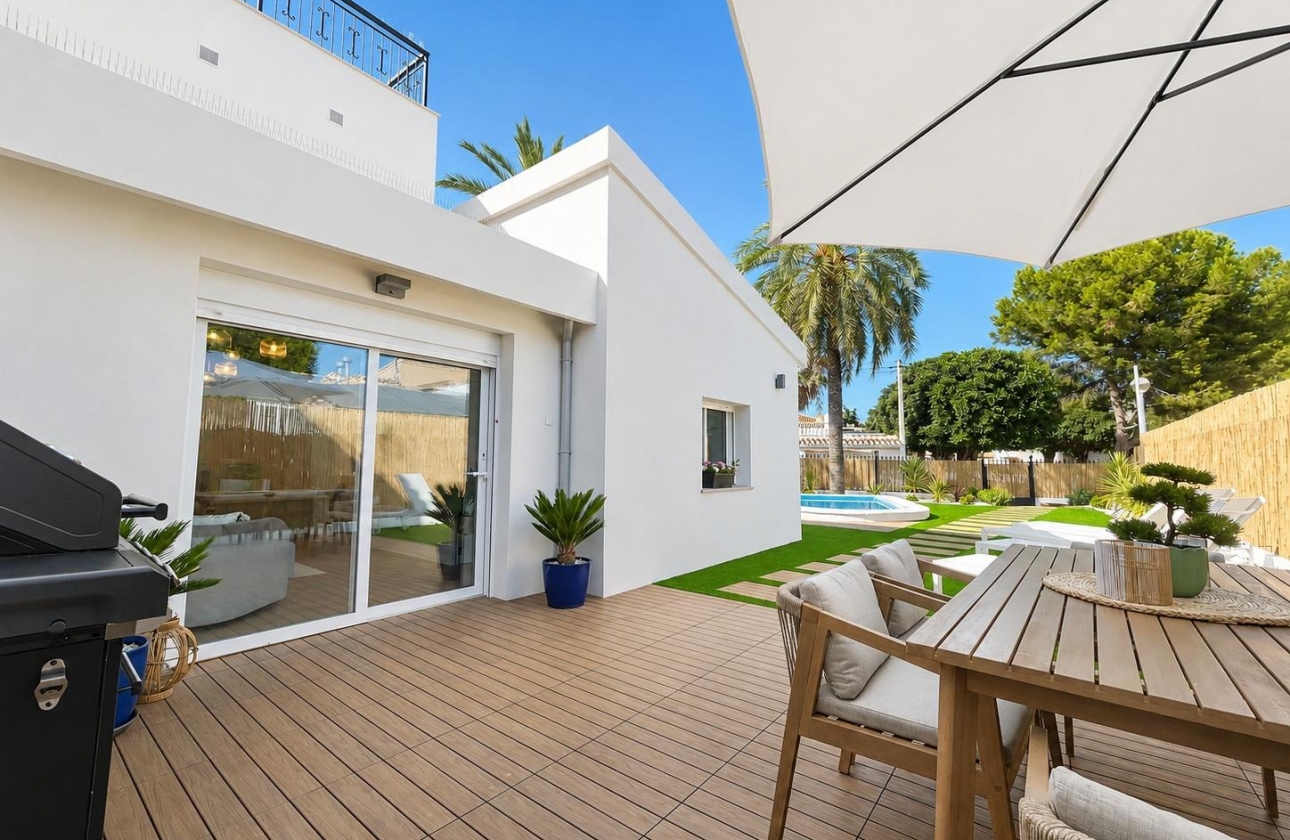 Resale - Semi-detached - Orihuela Costa - Punta Prima