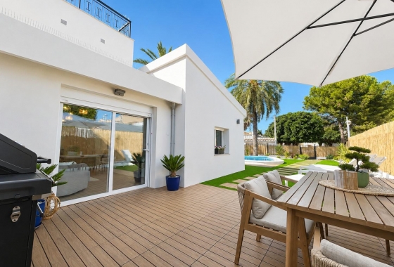 Resale - Semi-detached - Orihuela Costa - Punta Prima