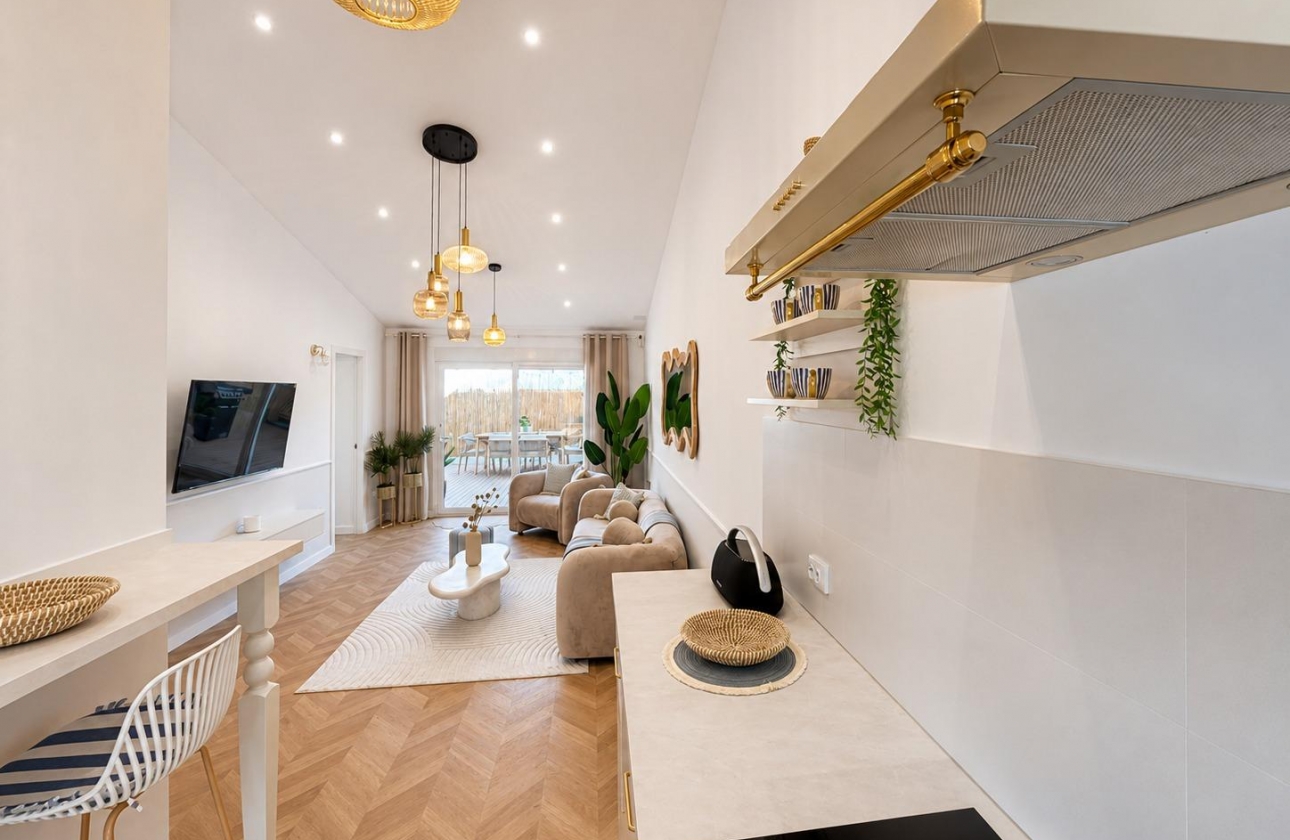 Resale - Semi-detached - Orihuela Costa - Punta Prima