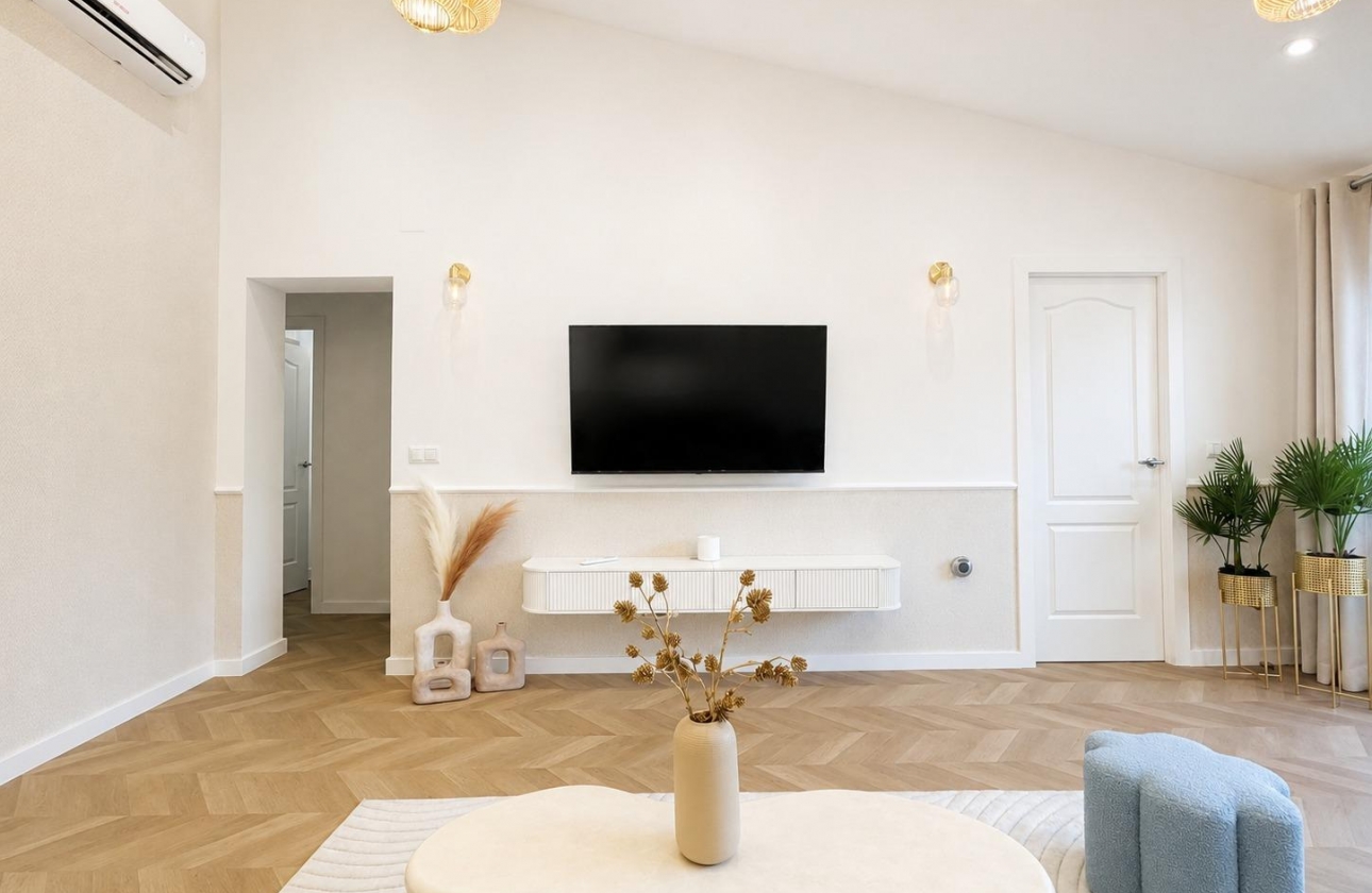 Resale - Semi-detached - Orihuela Costa - Punta Prima