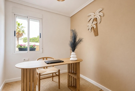 Resale - Semi-detached - Orihuela Costa - Punta Prima