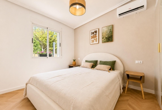 Resale - Semi-detached - Orihuela Costa - Punta Prima