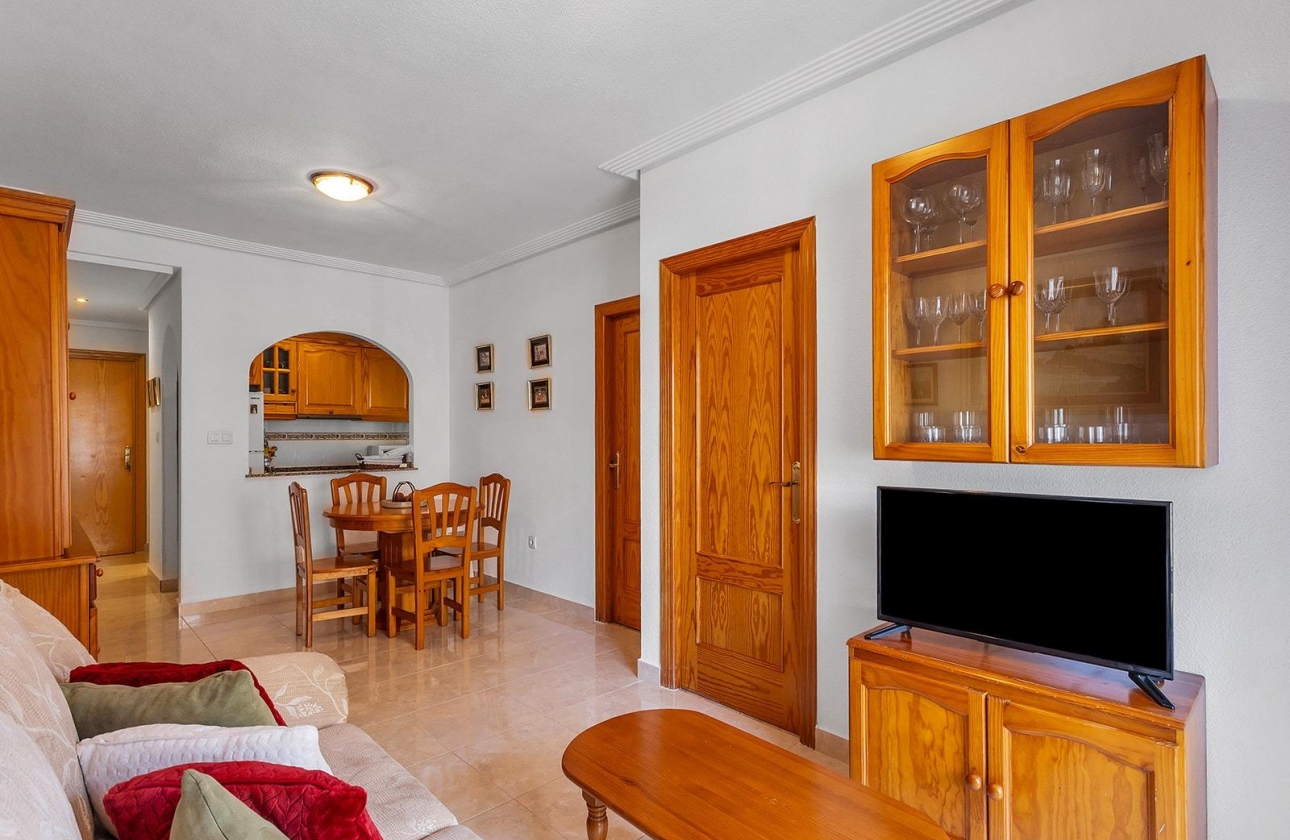 Reventa - Apartment - Torrevieja - Estacion de autobuses