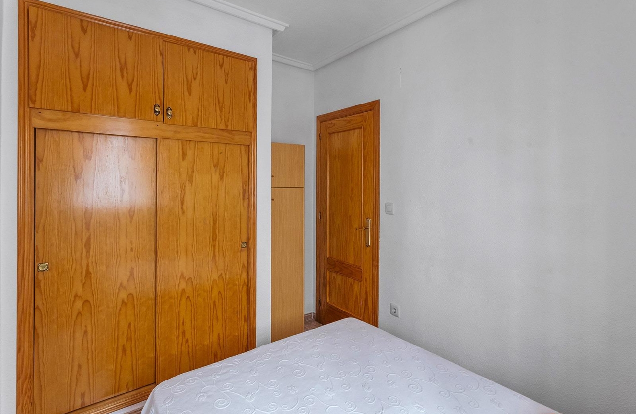Reventa - Apartment - Torrevieja - Estacion de autobuses