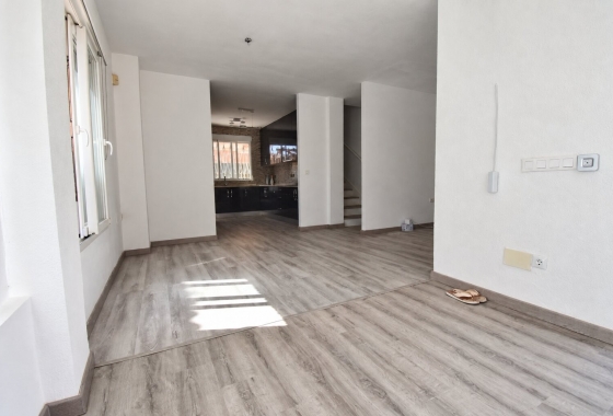 Resale - Villa - Orihuela Costa - Playa Flamenca
