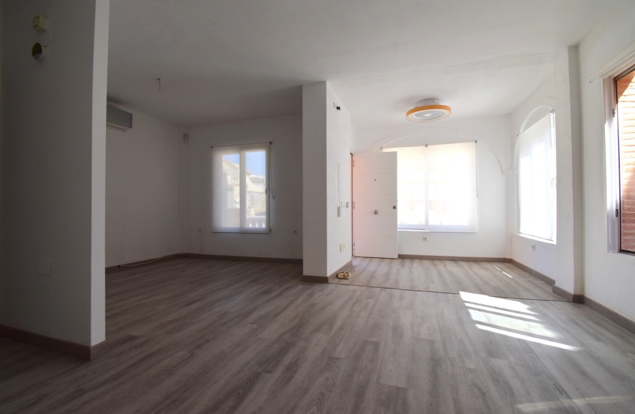 Resale - Villa - Orihuela Costa - Playa Flamenca