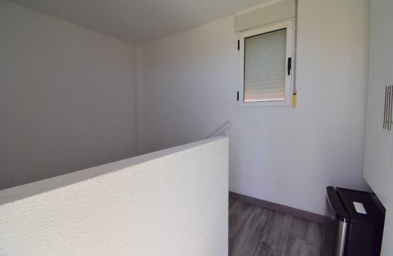 Resale - Villa - Orihuela Costa - Playa Flamenca