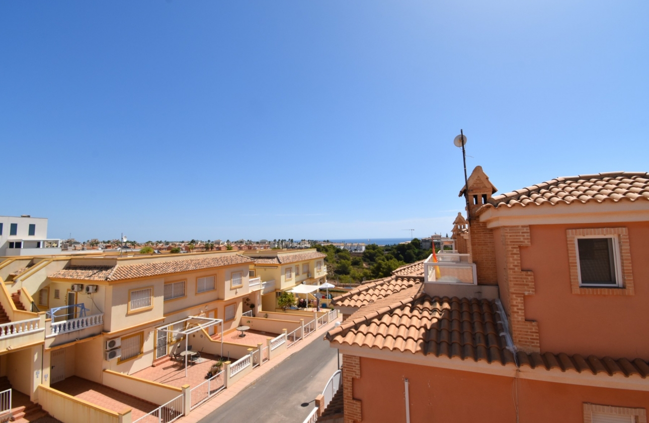 Resale - Villa - Orihuela Costa - Playa Flamenca