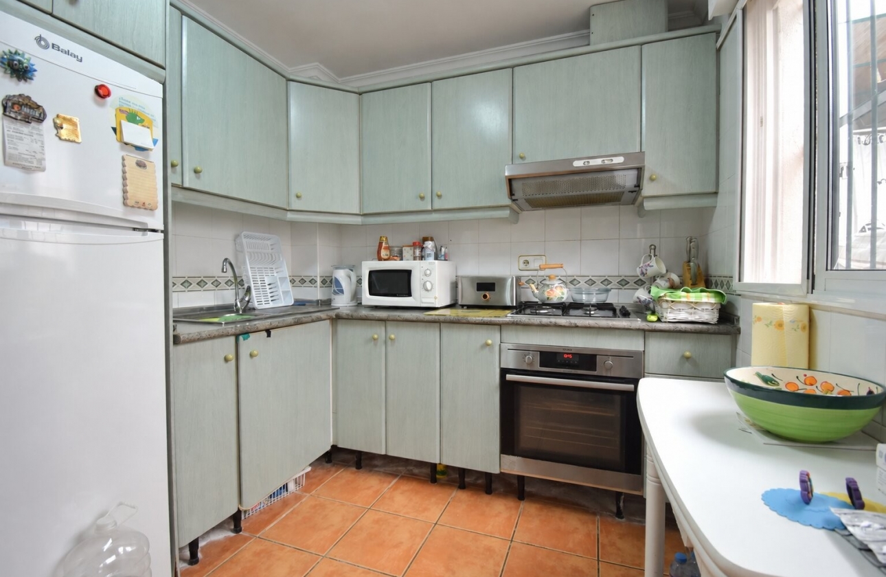Resale - Semi-detached - Orihuela Costa - La Zenia
