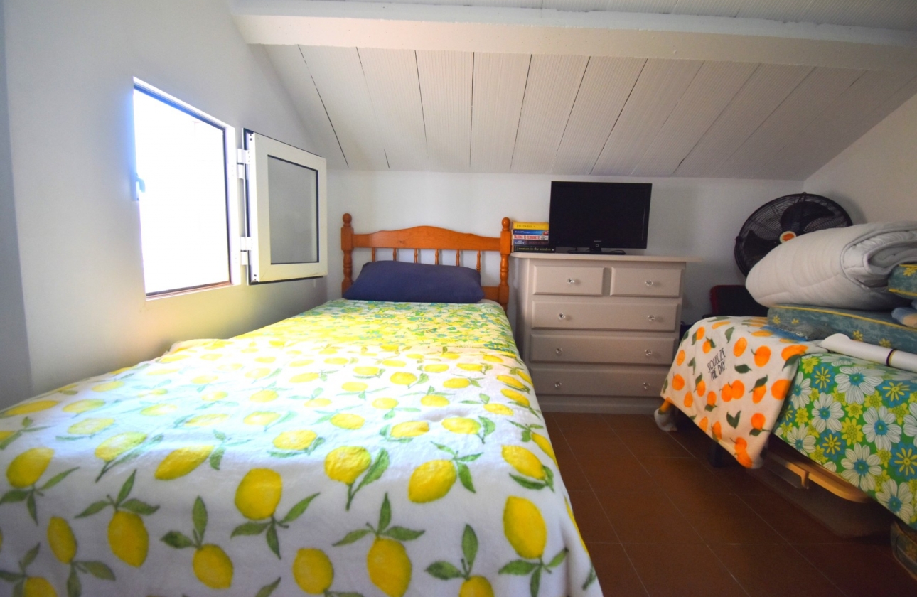 Resale - Semi-detached - Orihuela Costa - La Zenia