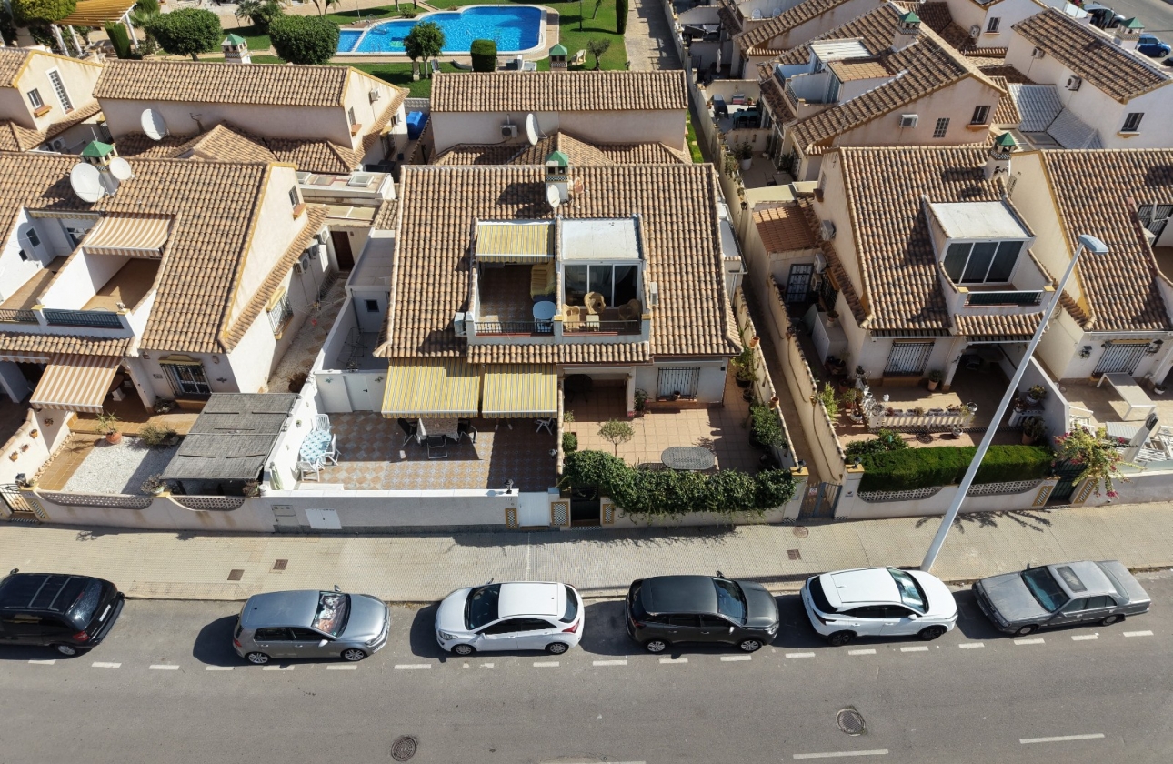 Resale - Semi-detached - Orihuela Costa - La Zenia