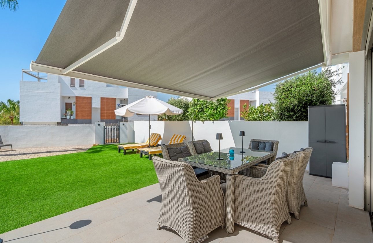 Resale - Villa - Orihuela Costa - Villamartín