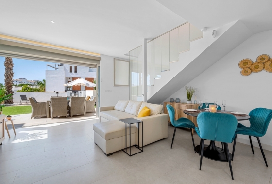 Resale - Villa - Orihuela Costa - Villamartín