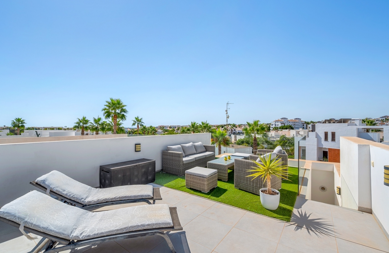 Resale - Villa - Orihuela Costa - Villamartín