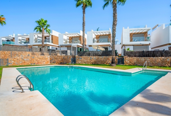 Resale - Villa - Orihuela Costa - Villamartín