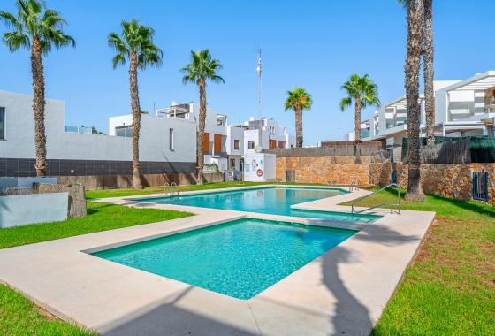 Resale - Villa - Orihuela Costa - Villamartín