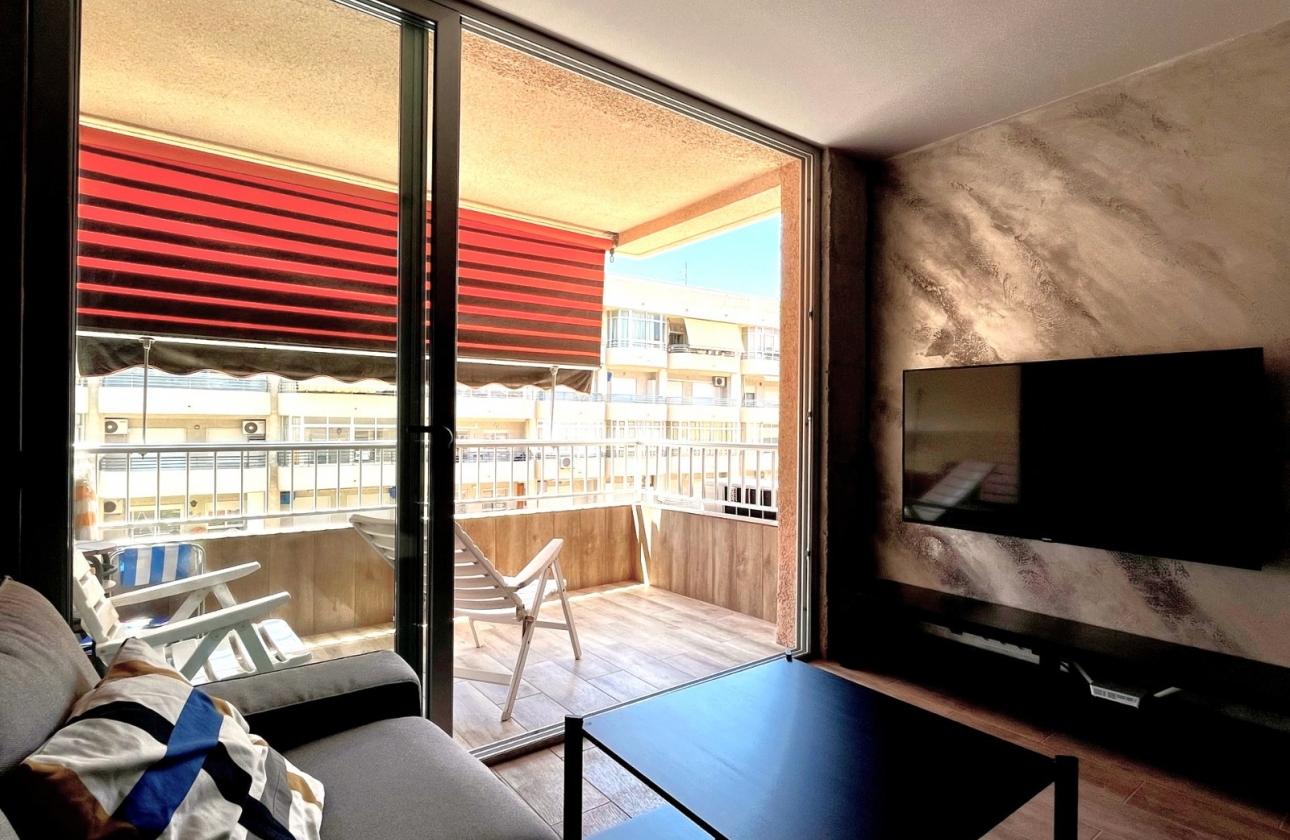 Resale - Apartment - Santa Pola - Puerto