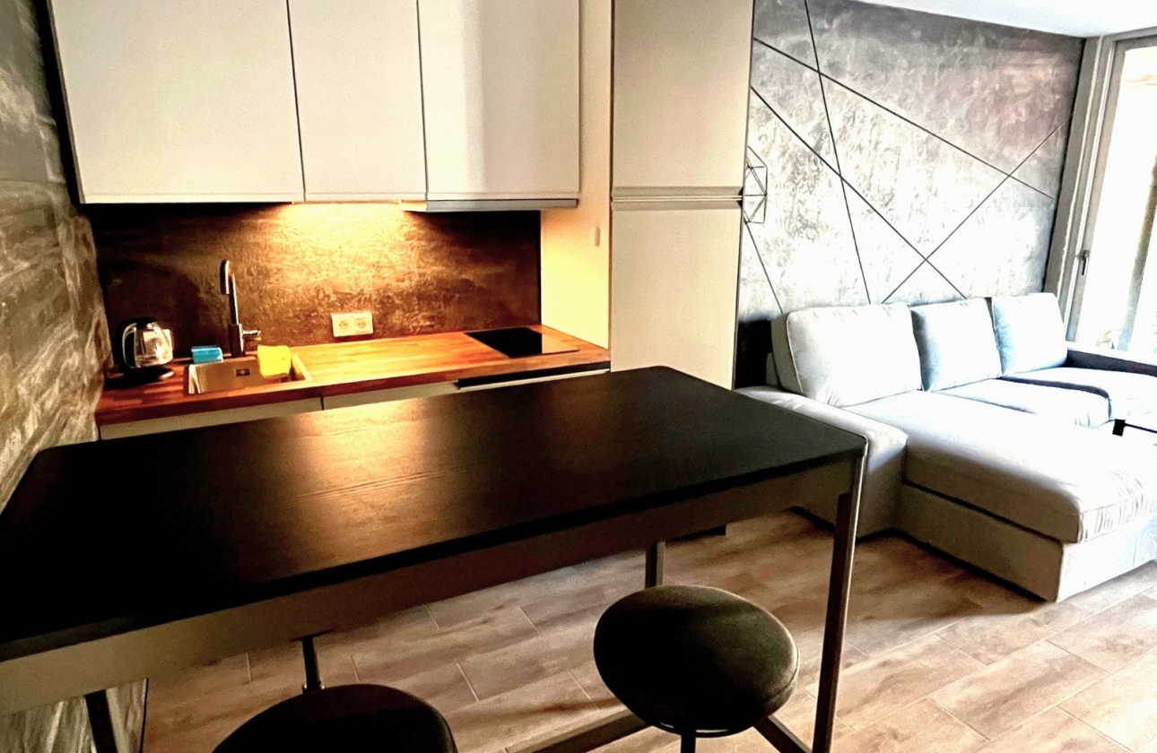 Resale - Apartment - Santa Pola - Puerto