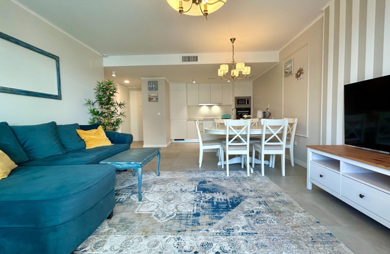Resale - Apartment - Orihuela Costa - Campoamor
