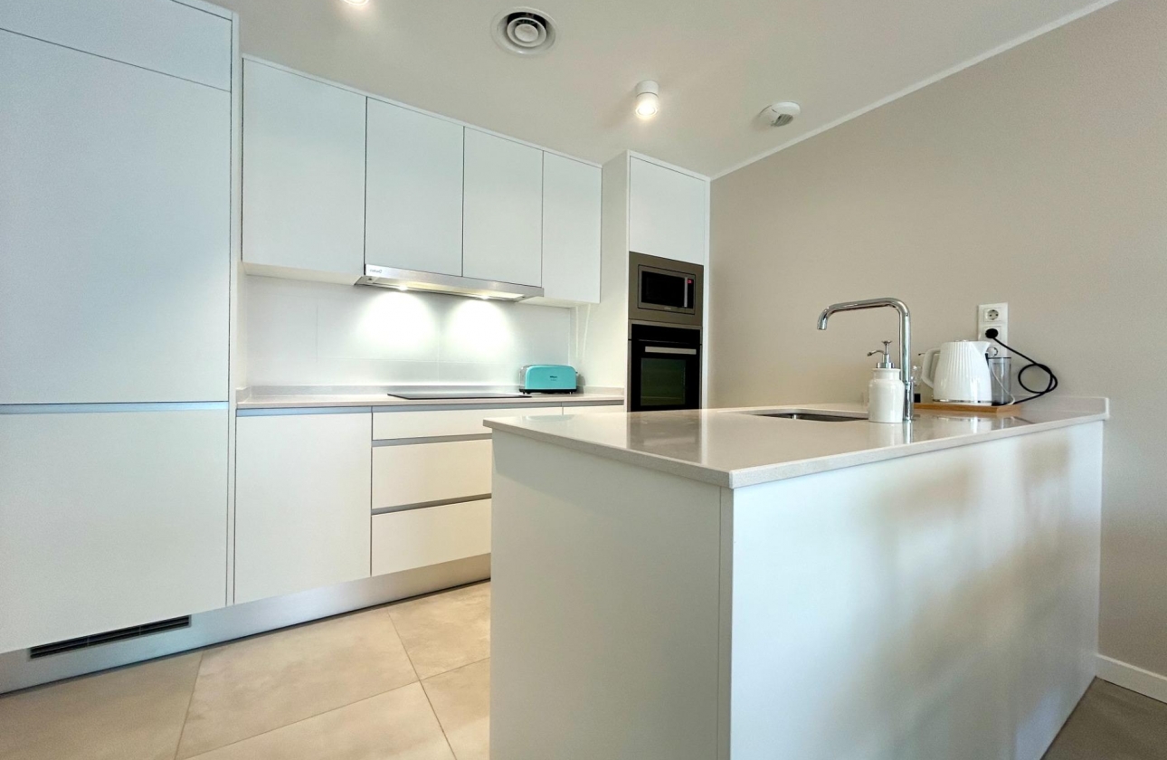 Resale - Apartment - Orihuela Costa - Campoamor