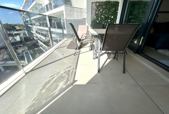 Resale - Apartment - Orihuela Costa - Campoamor