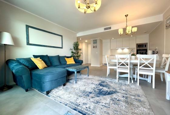 Resale - Apartment - Orihuela Costa - Campoamor
