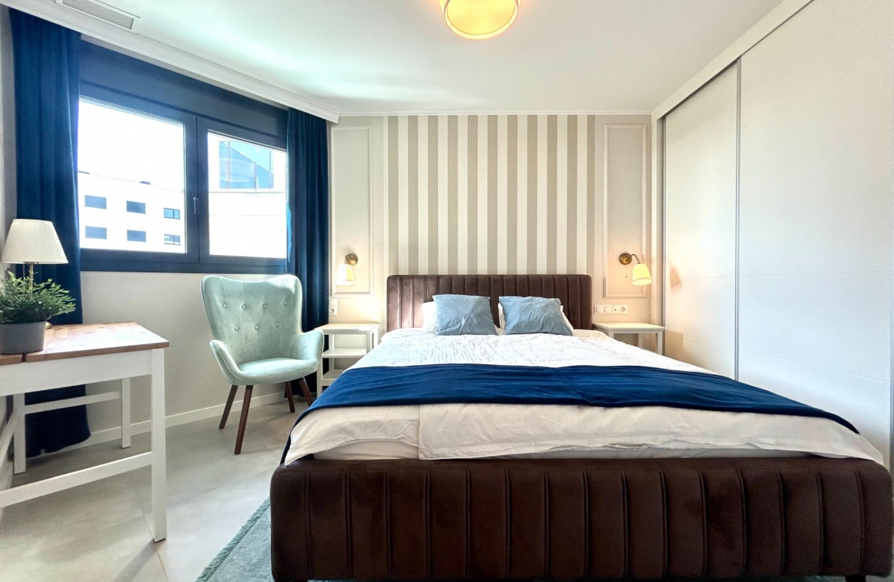Resale - Apartment - Orihuela Costa - Campoamor