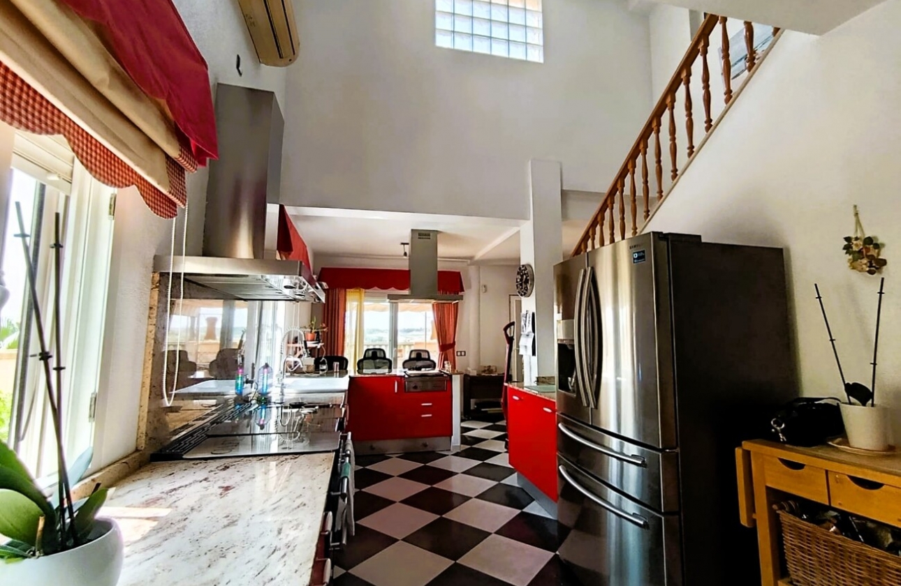 Resale - Villa - Orihuela Costa - Costa Blanca